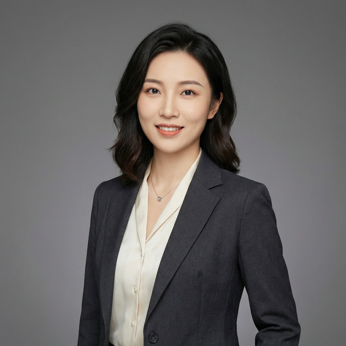 海角视频社区文化顾问苏雅琳